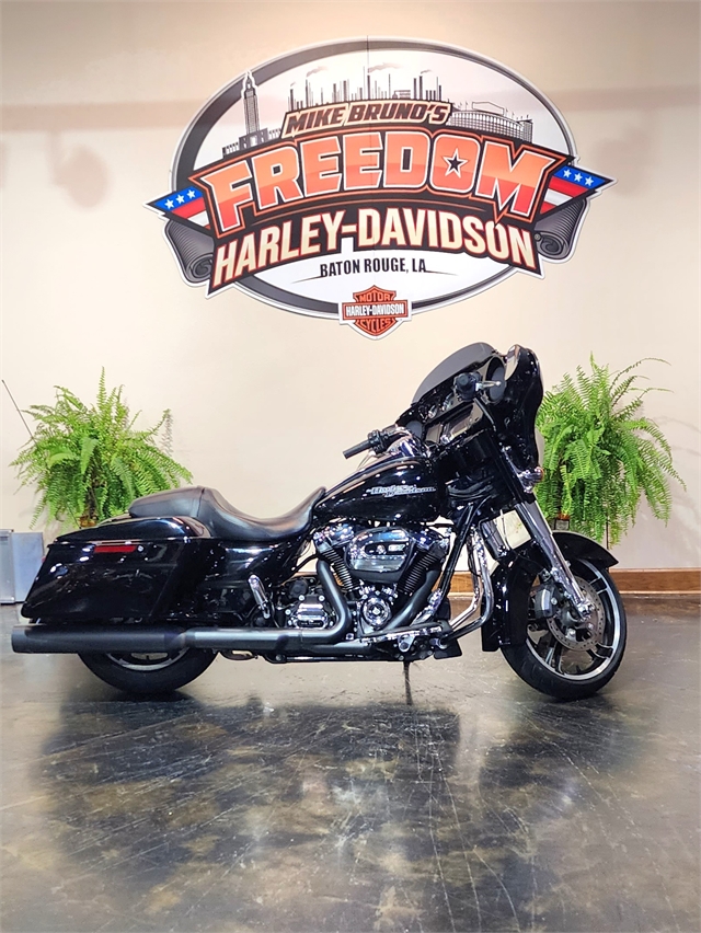 2017 Harley-Davidson Street Glide Special at Mike Bruno's Freedom Harley-Davidson