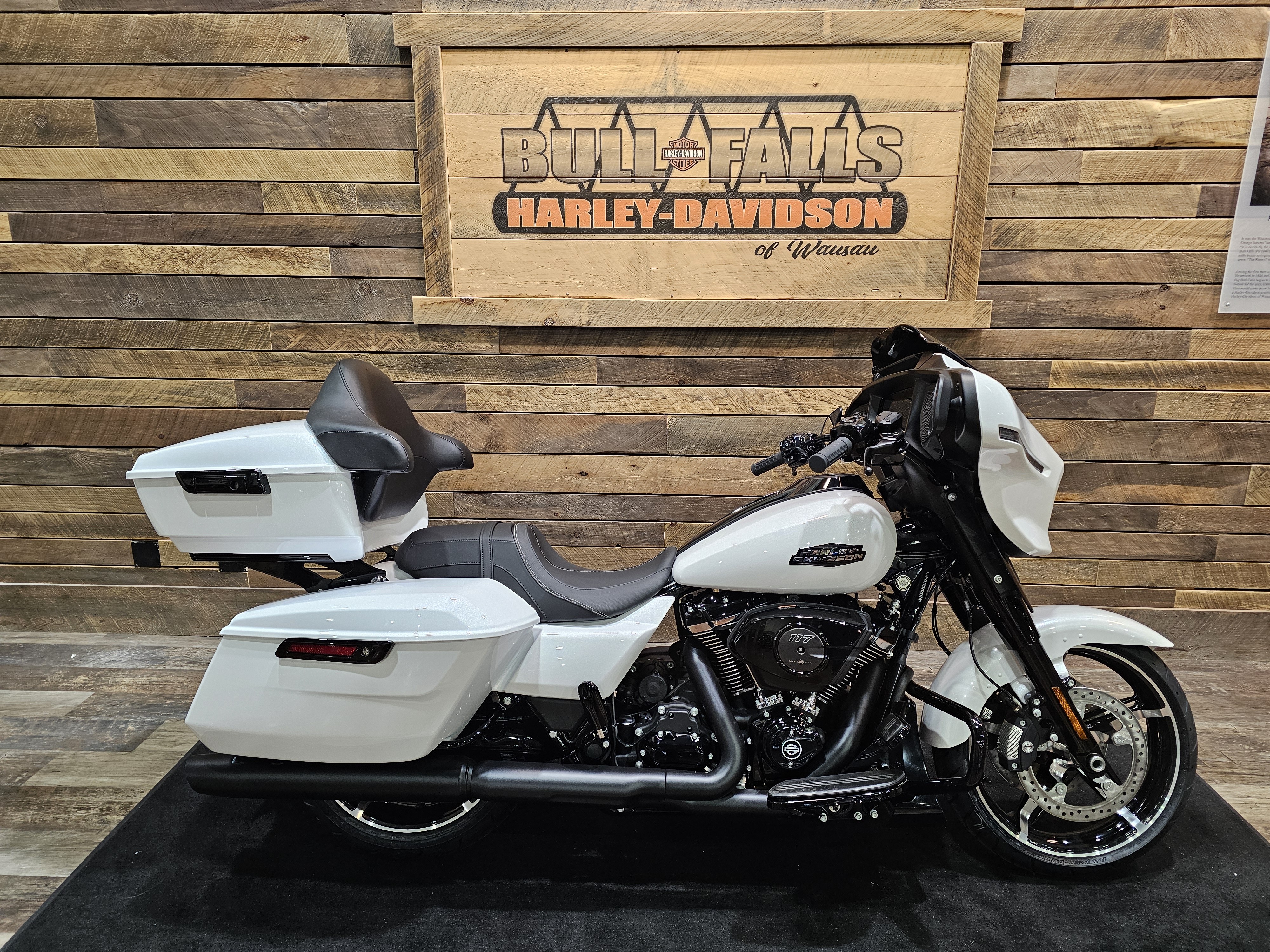 2024 Harley-Davidson Street Glide Base at Bull Falls Harley-Davidson