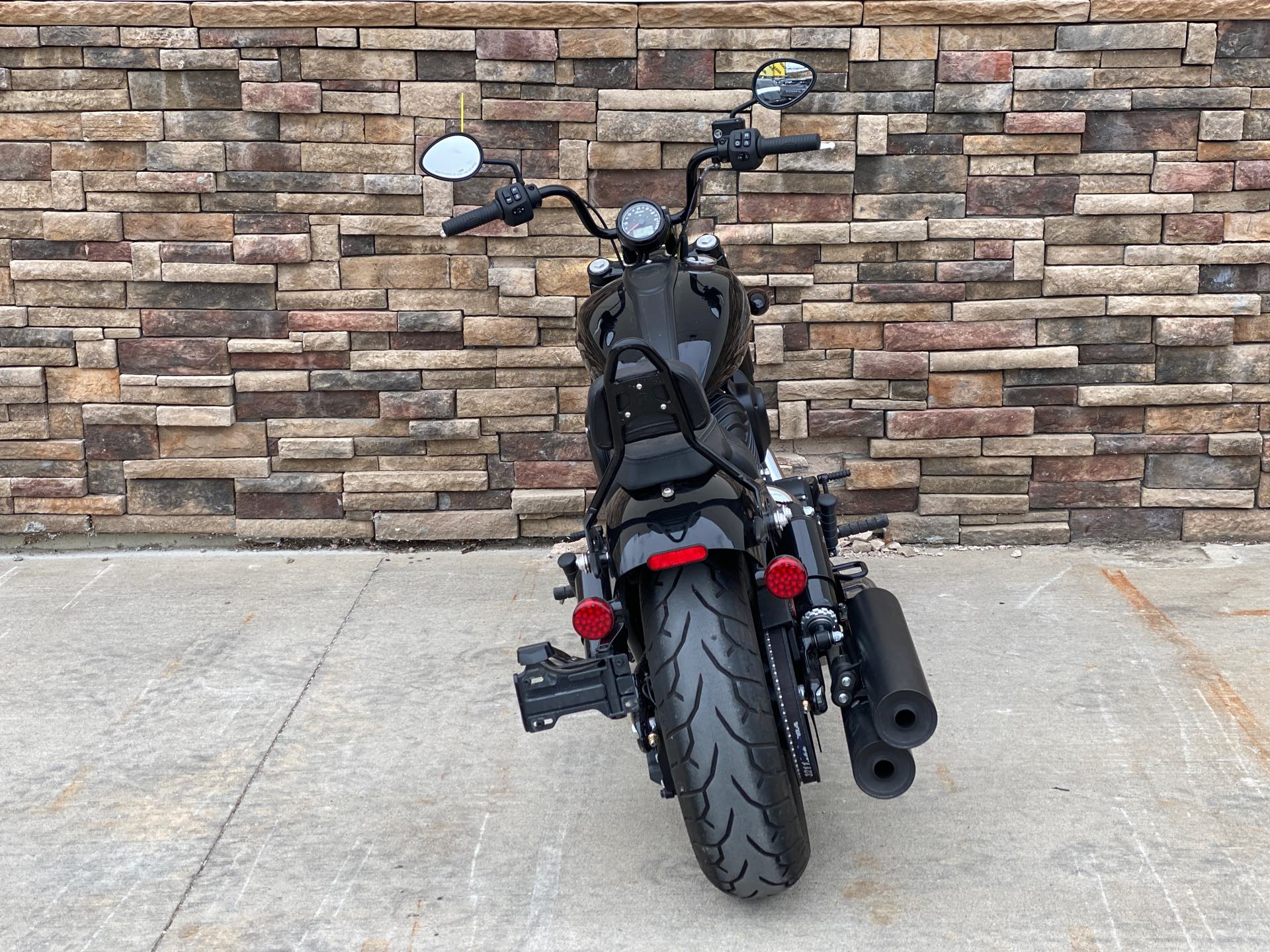 2022 Indian Chief Bobber Base at Head Indian Motorcycle
