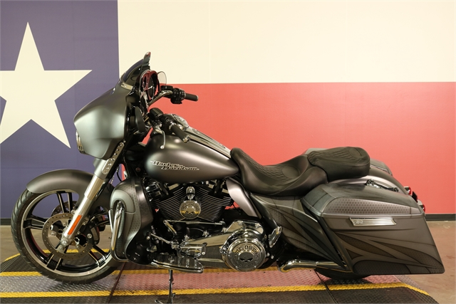 2017 Harley-Davidson Street Glide Special at Texas Harley