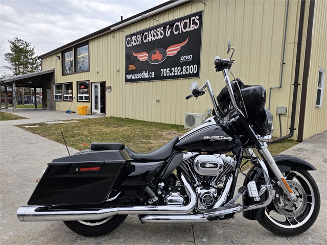 2010 Harley-Davidson Street Glide Base at Classy Chassis & Cycles