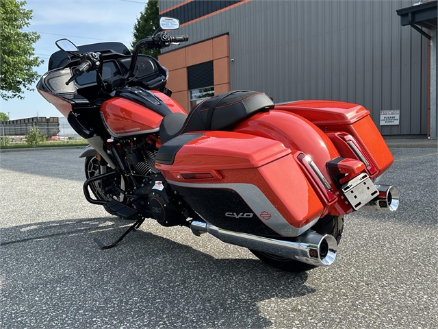 2024 Harley-Davidson Road Glide CVO Road Glide at Thunder Road Harley-Davidson