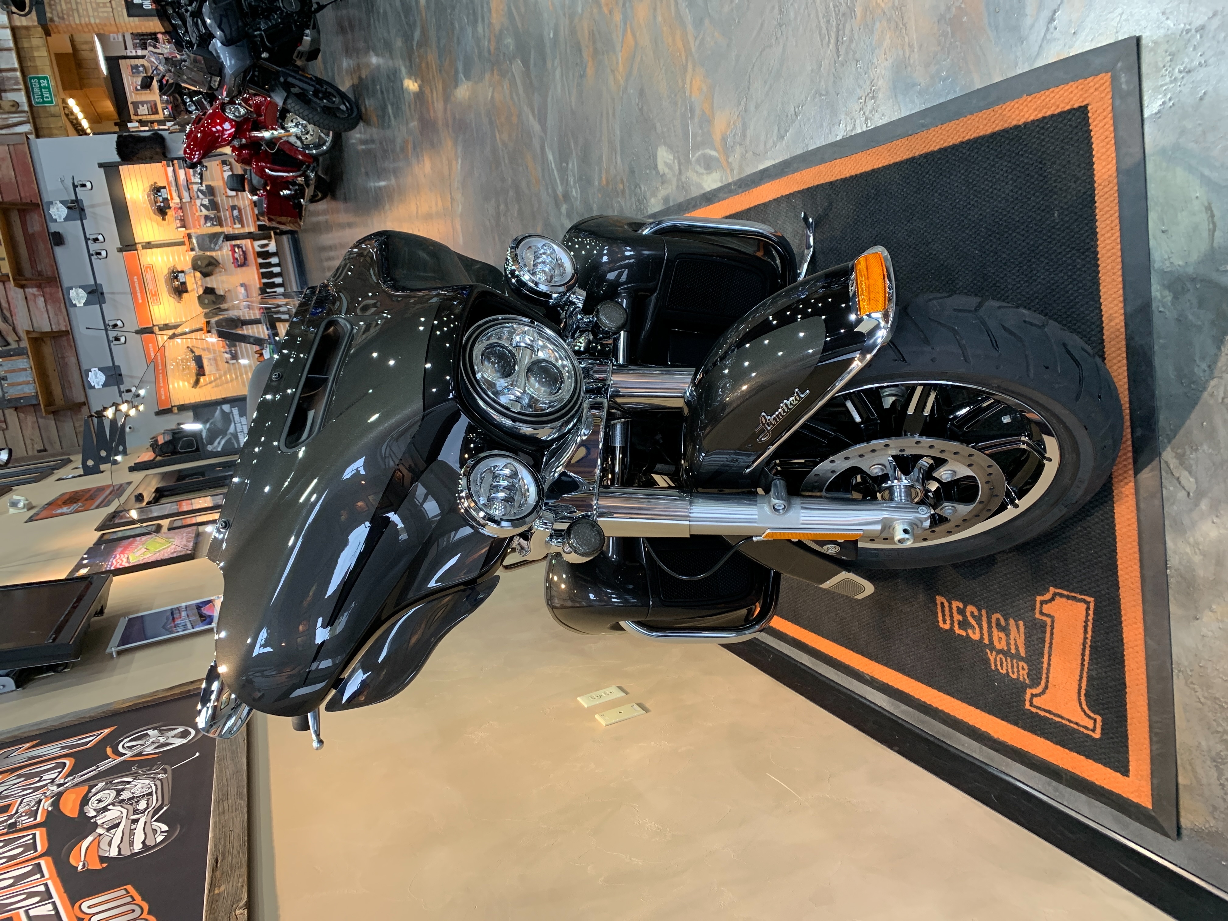 2019 Harley-Davidson Electra Glide Ultra Limited at Vandervest Harley-Davidson, Green Bay, WI 54303