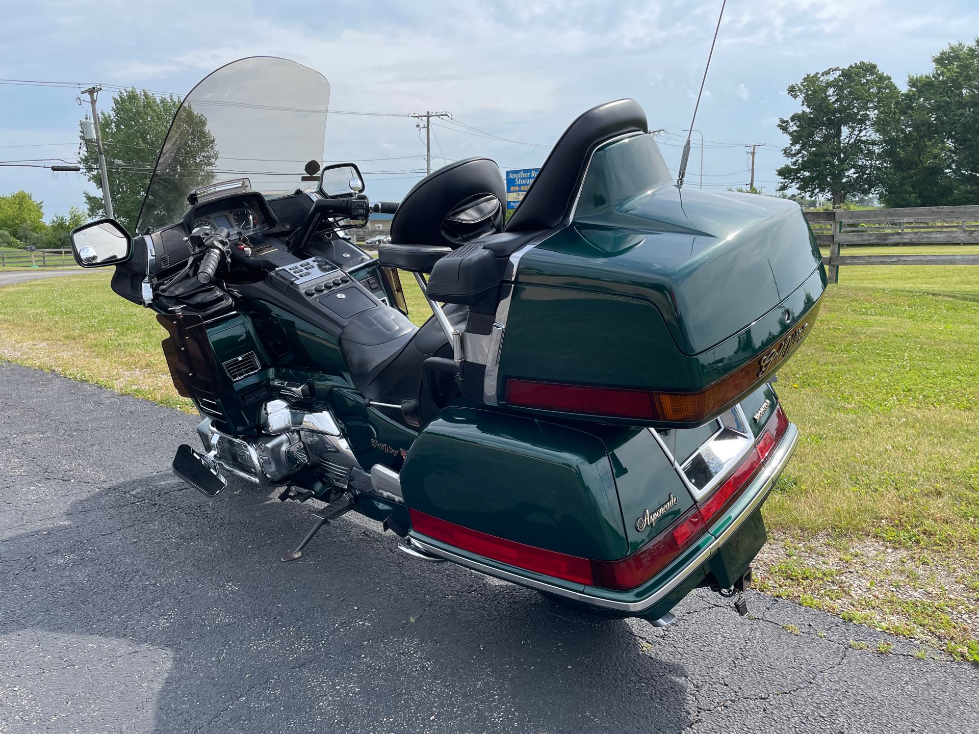 1997 HONDA GL1500 - GREEN at Randy's Cycle