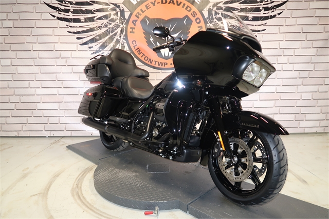 2022 Harley-Davidson Road Glide Limited at Wolverine Harley-Davidson
