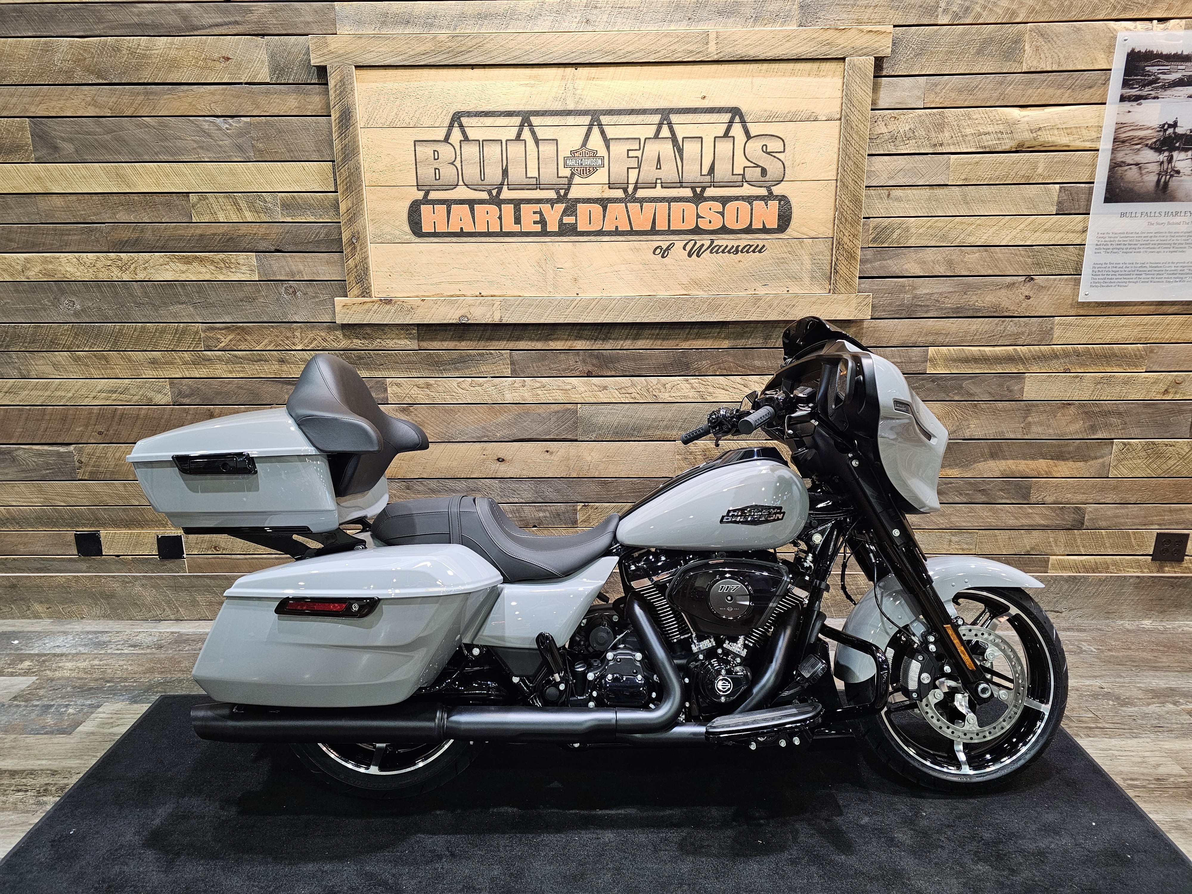 2024 Harley-Davidson Street Glide Base at Bull Falls Harley-Davidson