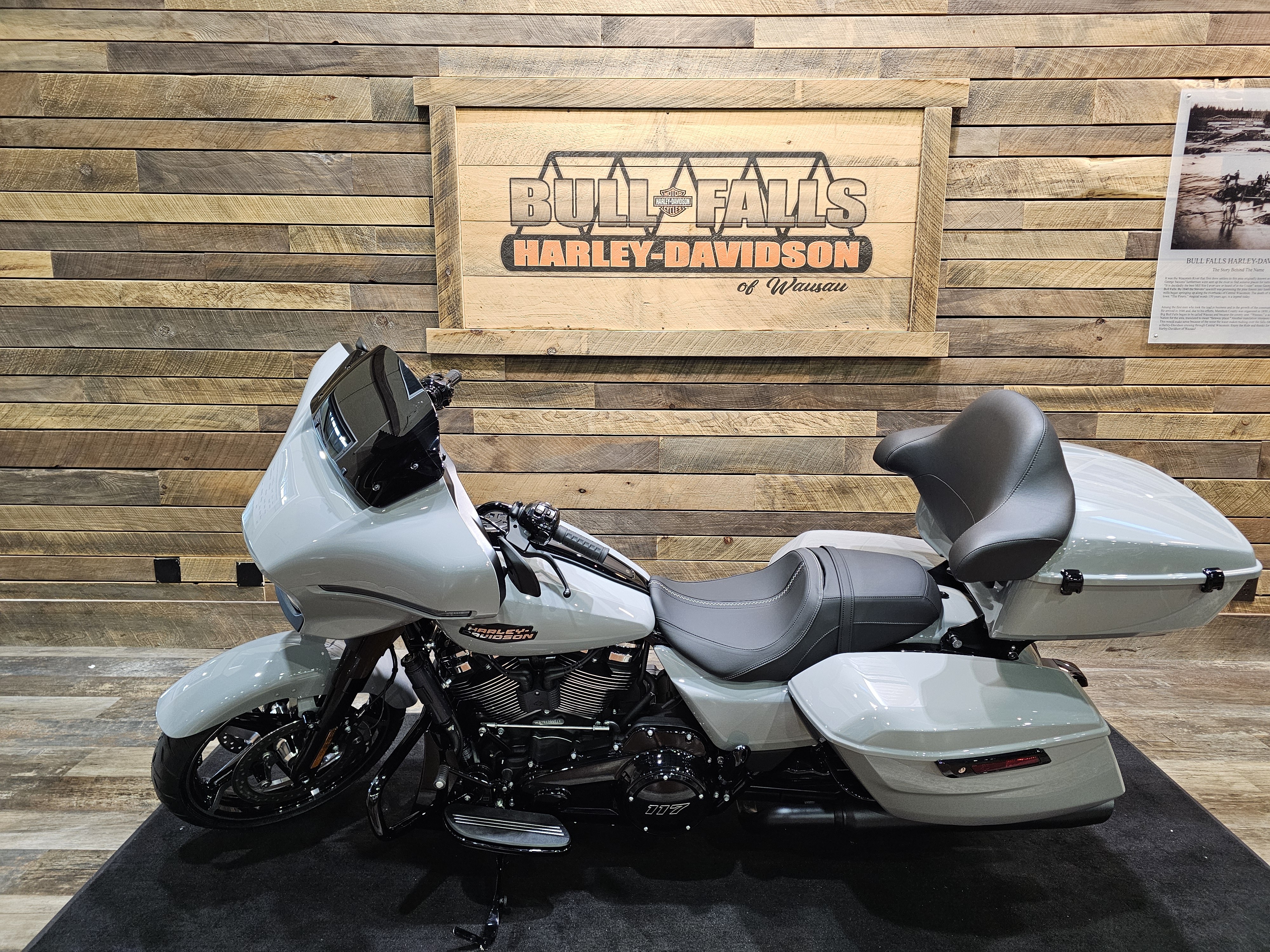 2024 Harley-Davidson Street Glide Base at Bull Falls Harley-Davidson