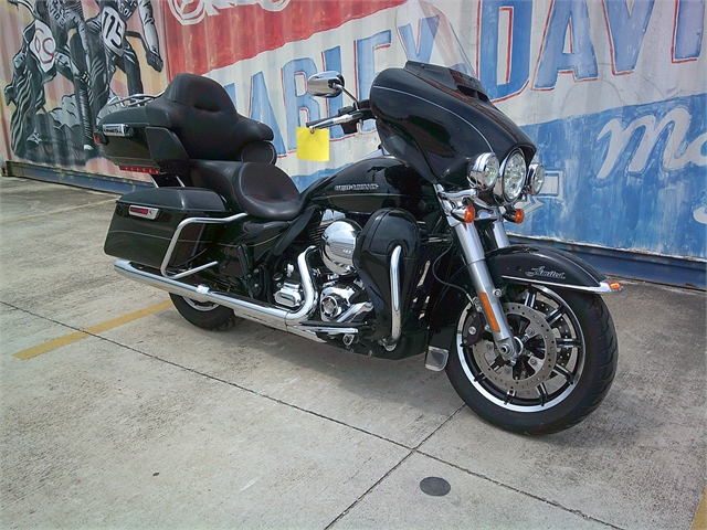 2016 Harley-Davidson Electra Glide Ultra Limited Low at Gruene Harley-Davidson