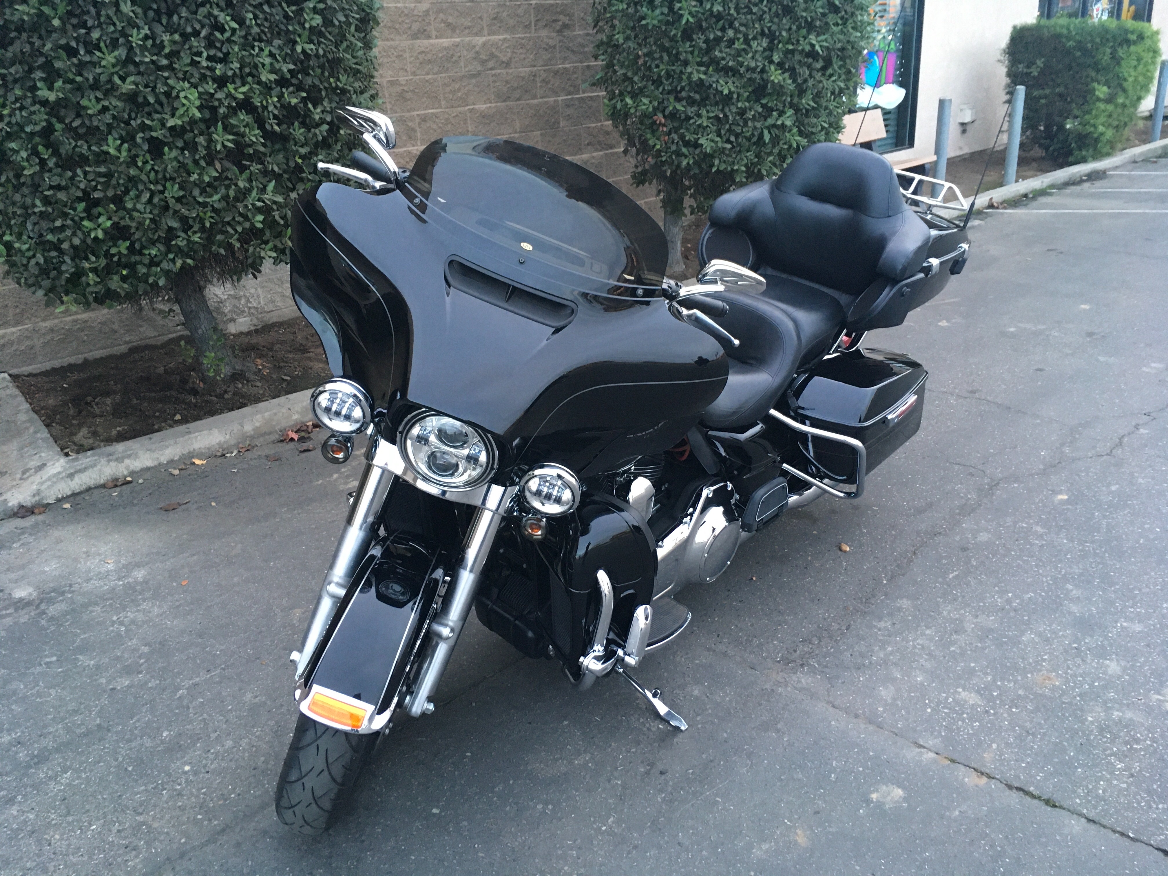 2016 Harley-Davidson Electra Glide Ultra Limited at Fresno Harley-Davidson