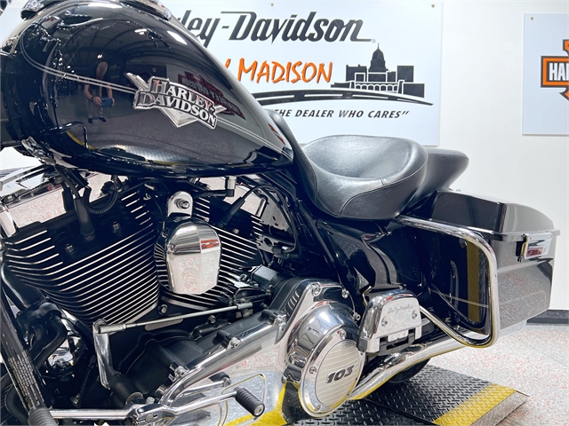 2011 Harley-Davidson Road King Classic at Harley-Davidson of Madison