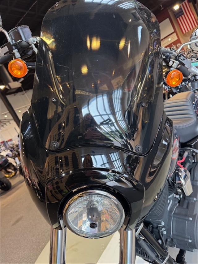 2013 Harley-Davidson Dyna Street Bob at Martin Moto