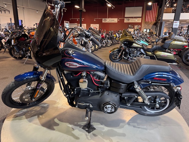 2013 Harley-Davidson Dyna Street Bob at Martin Moto