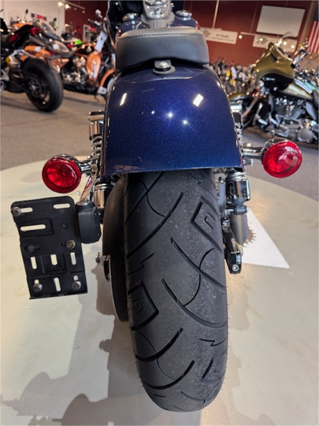 2013 Harley-Davidson Dyna Street Bob at Martin Moto