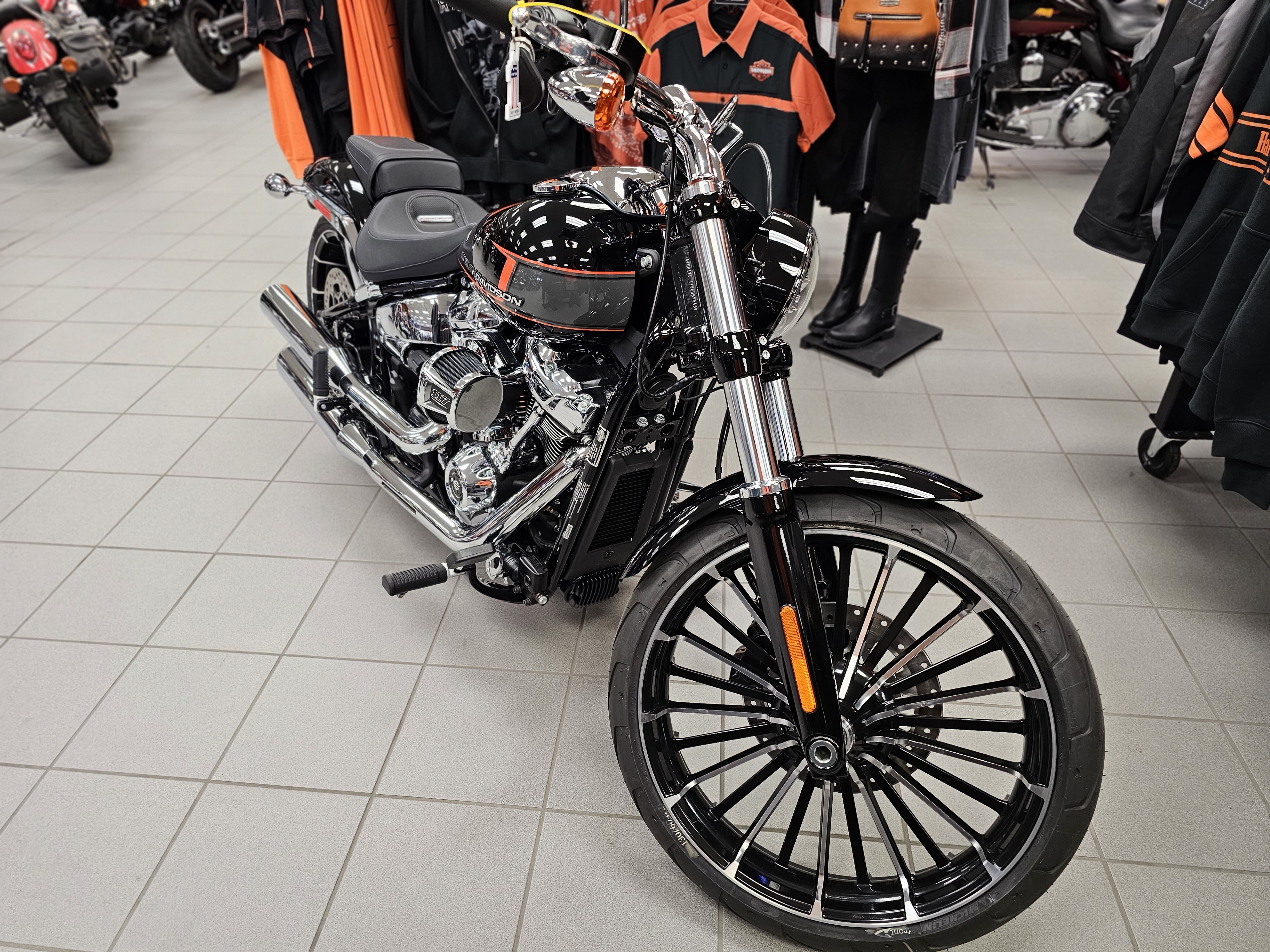 2023 Harley-Davidson Softail Breakout at Rooster's Harley Davidson