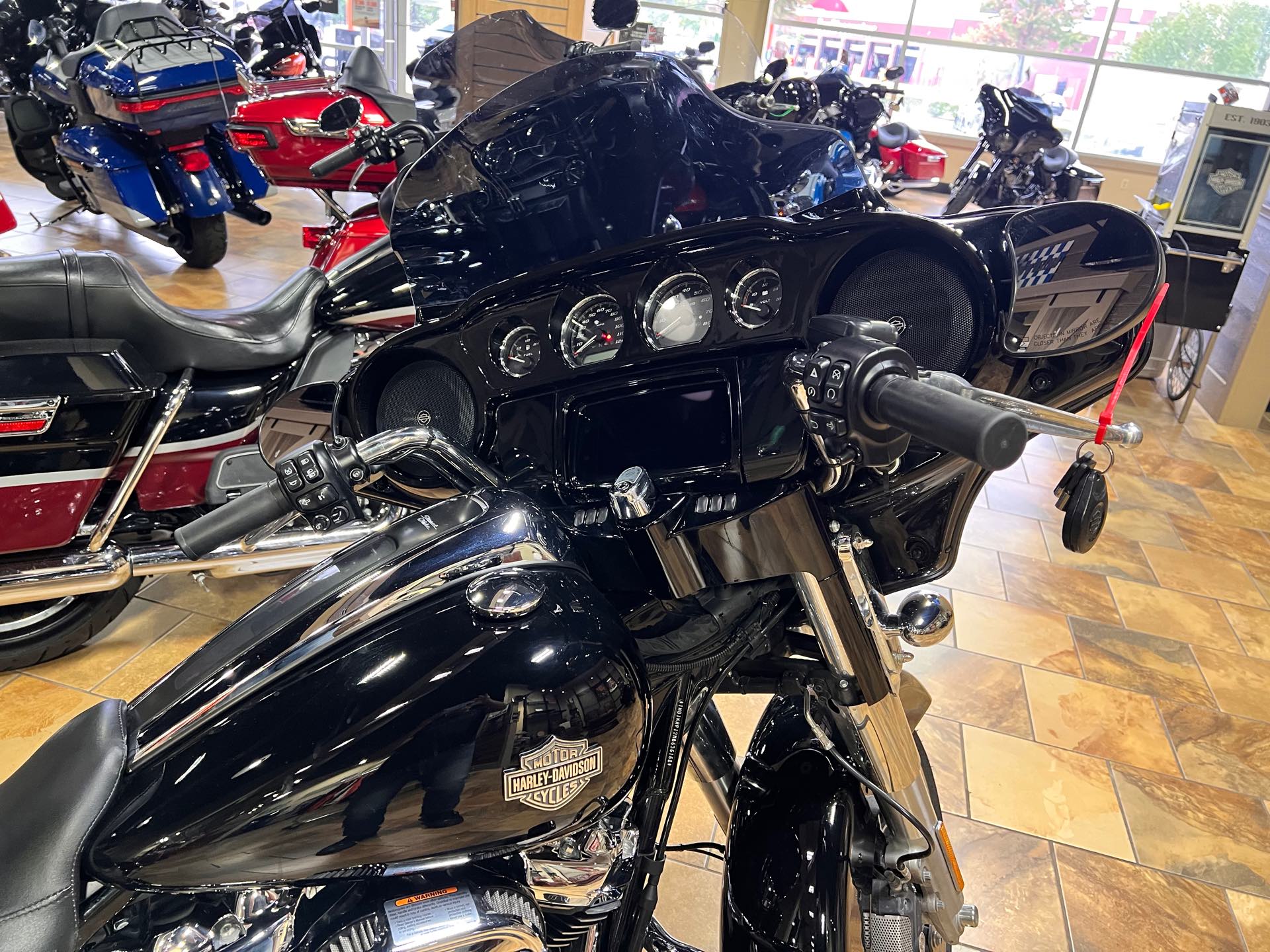 2021 Harley-Davidson Street Glide Special at Man O'War Harley-Davidson®