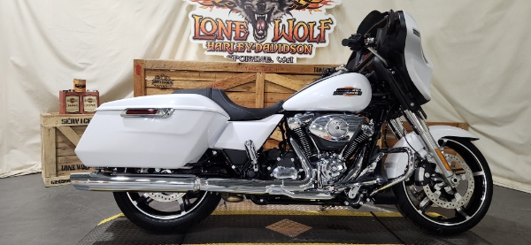 2024 Harley-Davidson Street Glide Base at Lone Wolf Harley-Davidson