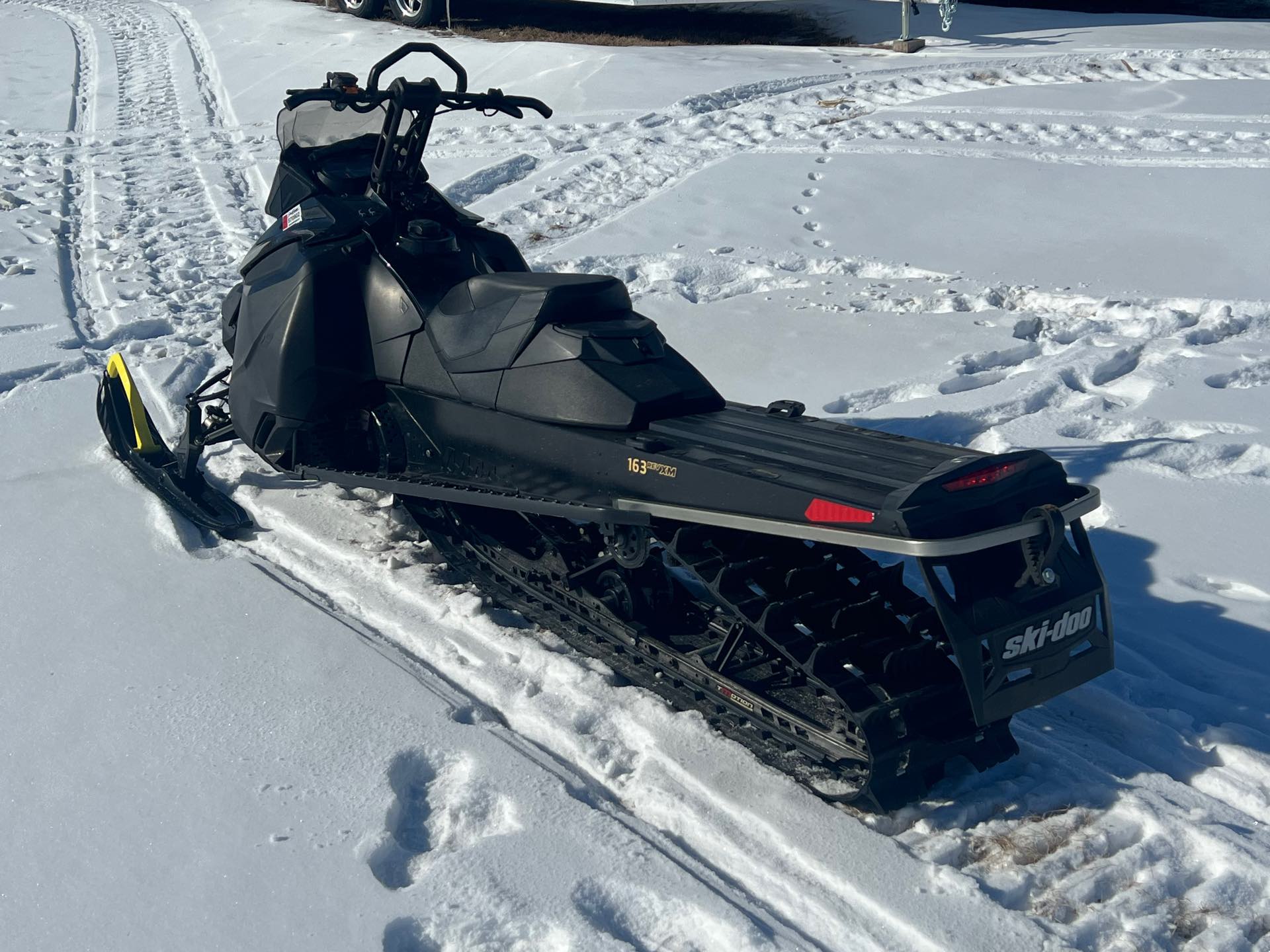 2014 Ski-Doo Summit SP E-TEC 800R at Interlakes Sport Center