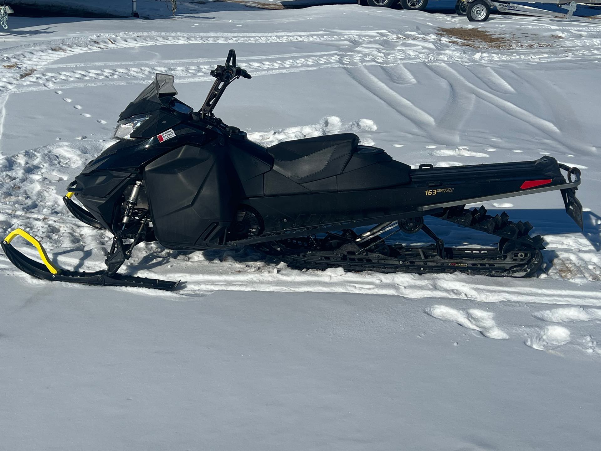 2014 Ski-Doo Summit SP E-TEC 800R at Interlakes Sport Center