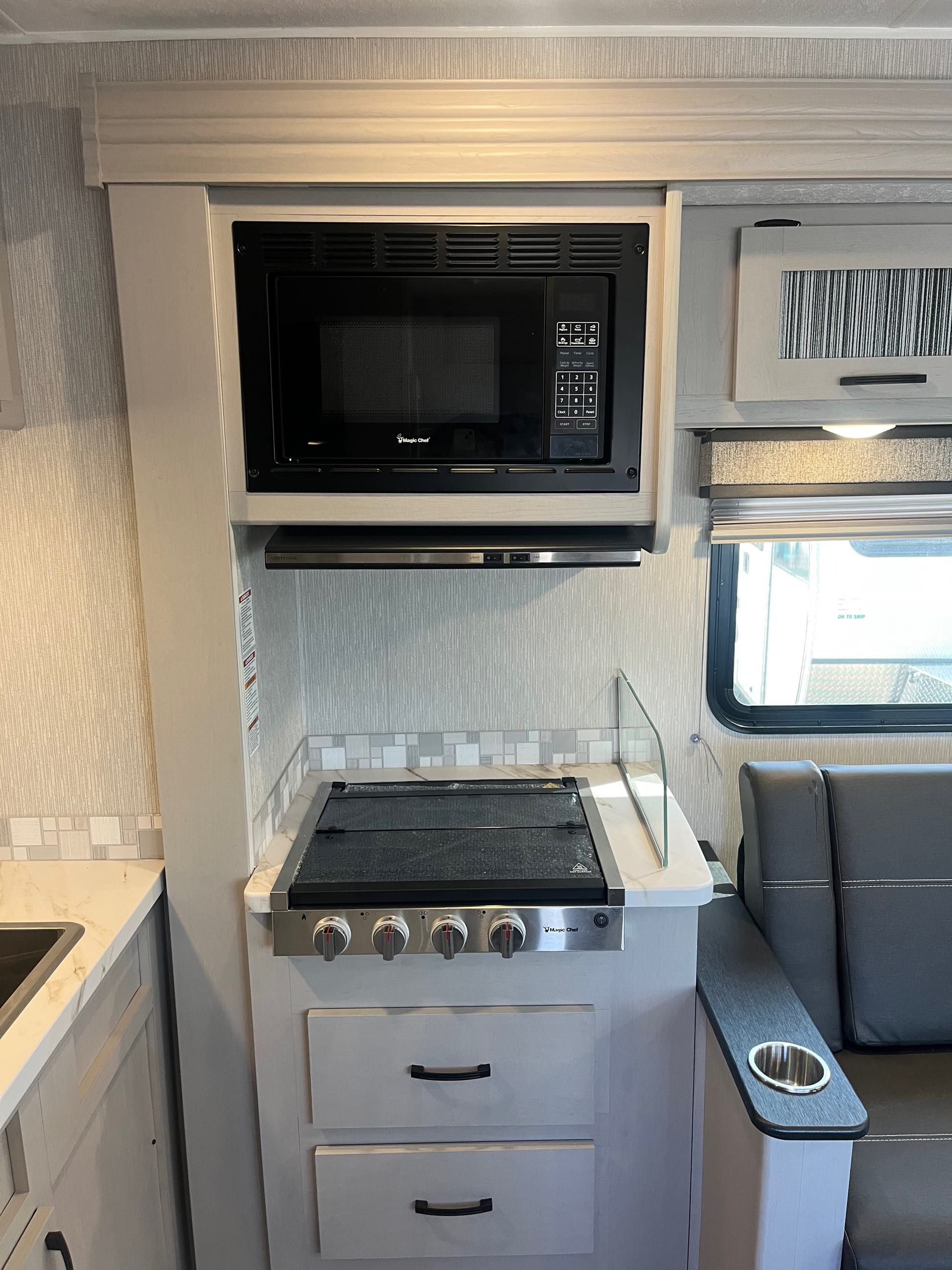 2023 Coachmen Freelander at Prosser's Premium RV Outlet