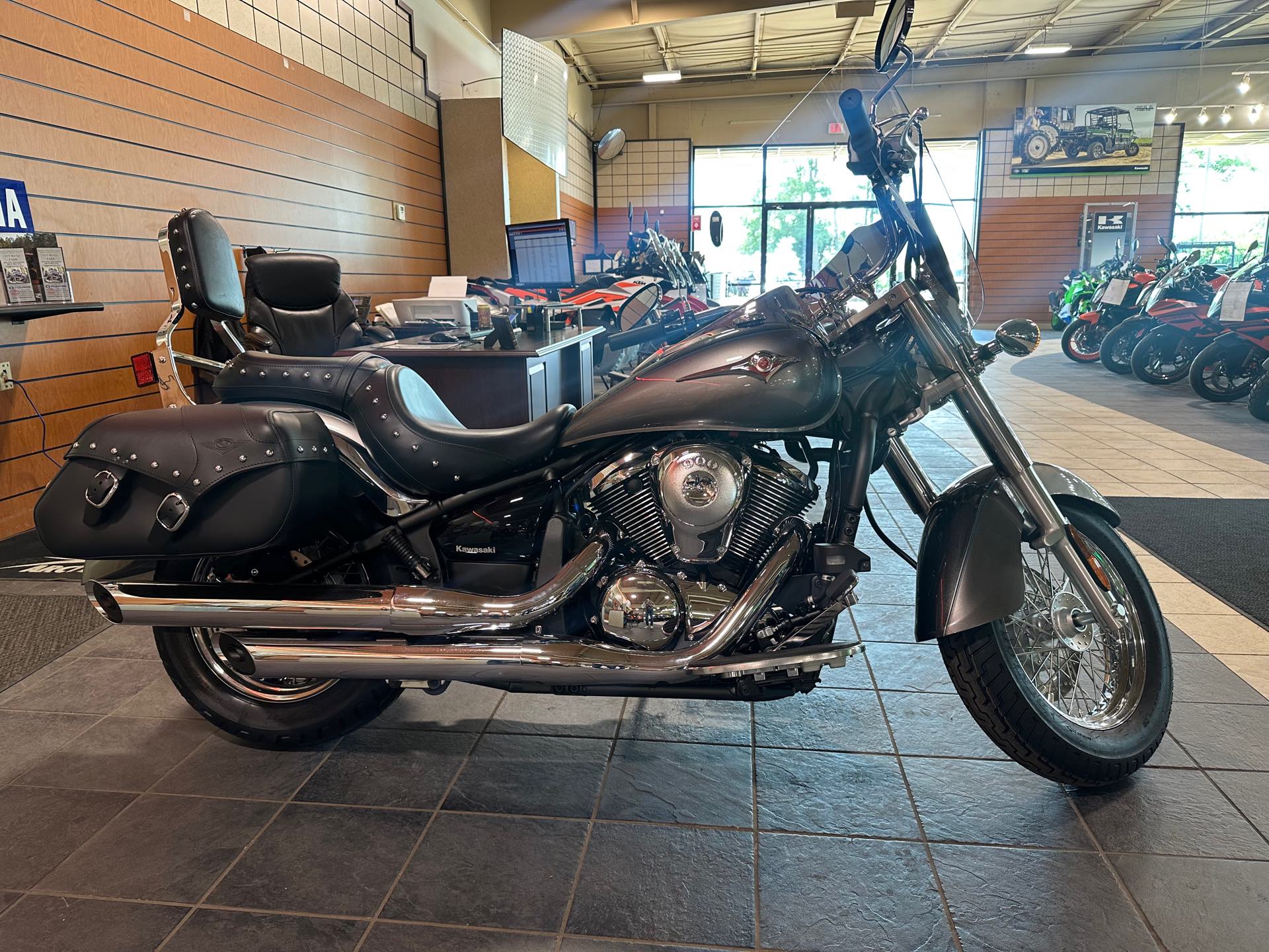 2024 Kawasaki Vulcan 900 Classic LT at Wood Powersports Fayetteville