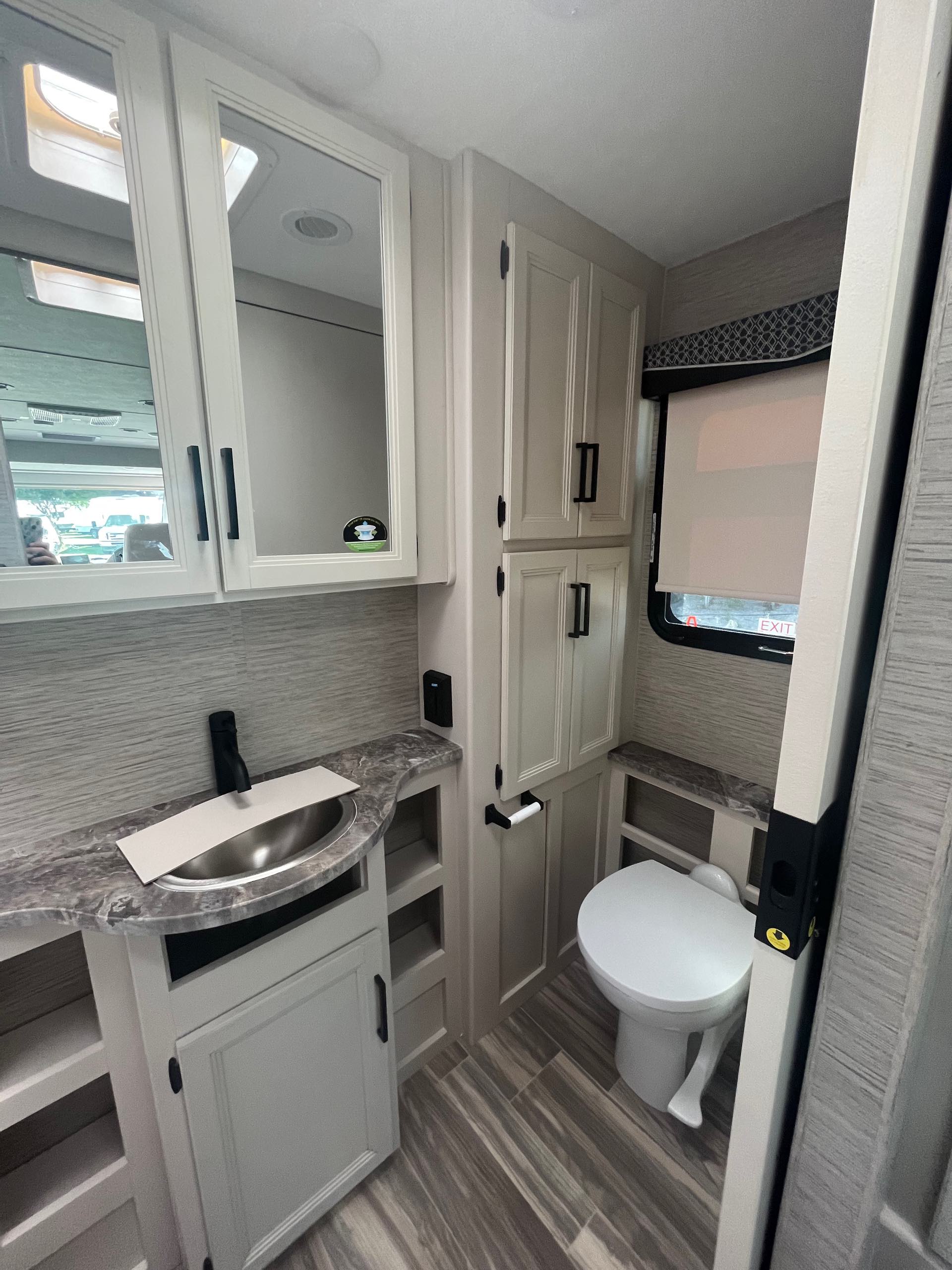 2023 Thor Motor Coach Axis 243 at Prosser's Premium RV Outlet