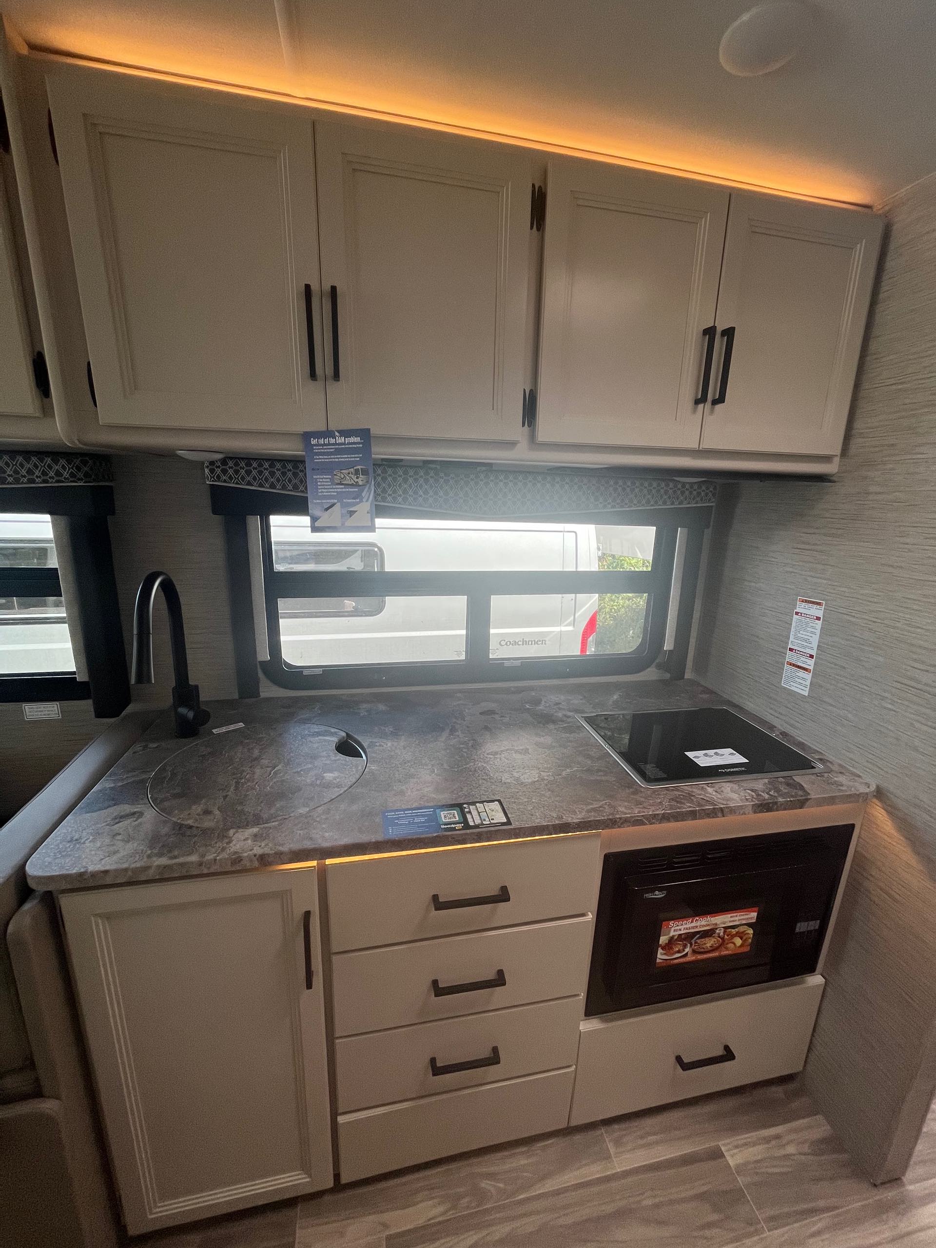 2023 Thor Motor Coach Axis 243 at Prosser's Premium RV Outlet