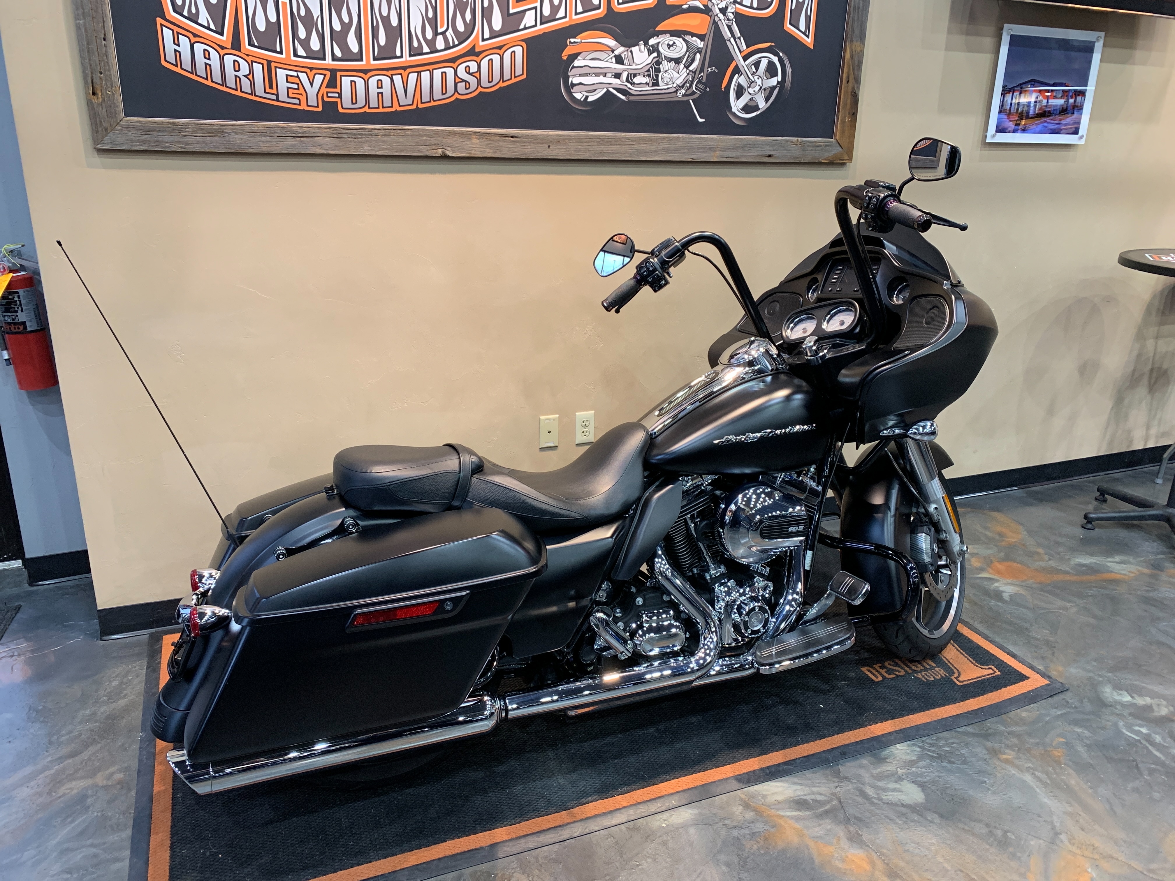 2015 Harley-Davidson Road Glide Base at Vandervest Harley-Davidson, Green Bay, WI 54303