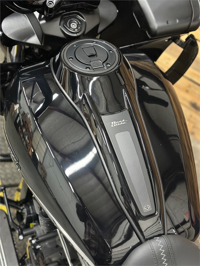 2024 Harley-Davidson Road Glide Base at Lumberjack Harley-Davidson