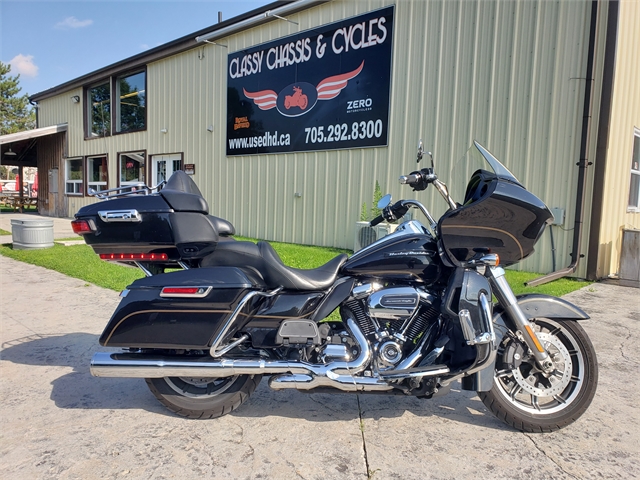 2017 Harley-Davidson Road Glide Ultra at Classy Chassis & Cycles