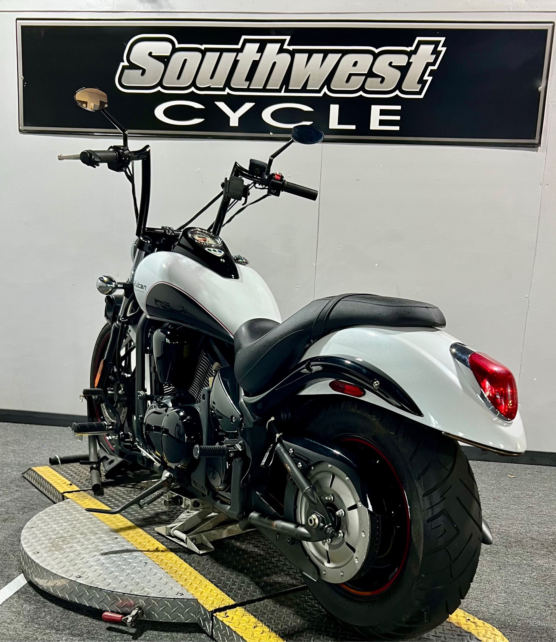 2016 Kawasaki Vulcan 900 Custom at Southwest Cycle, Cape Coral, FL 33909