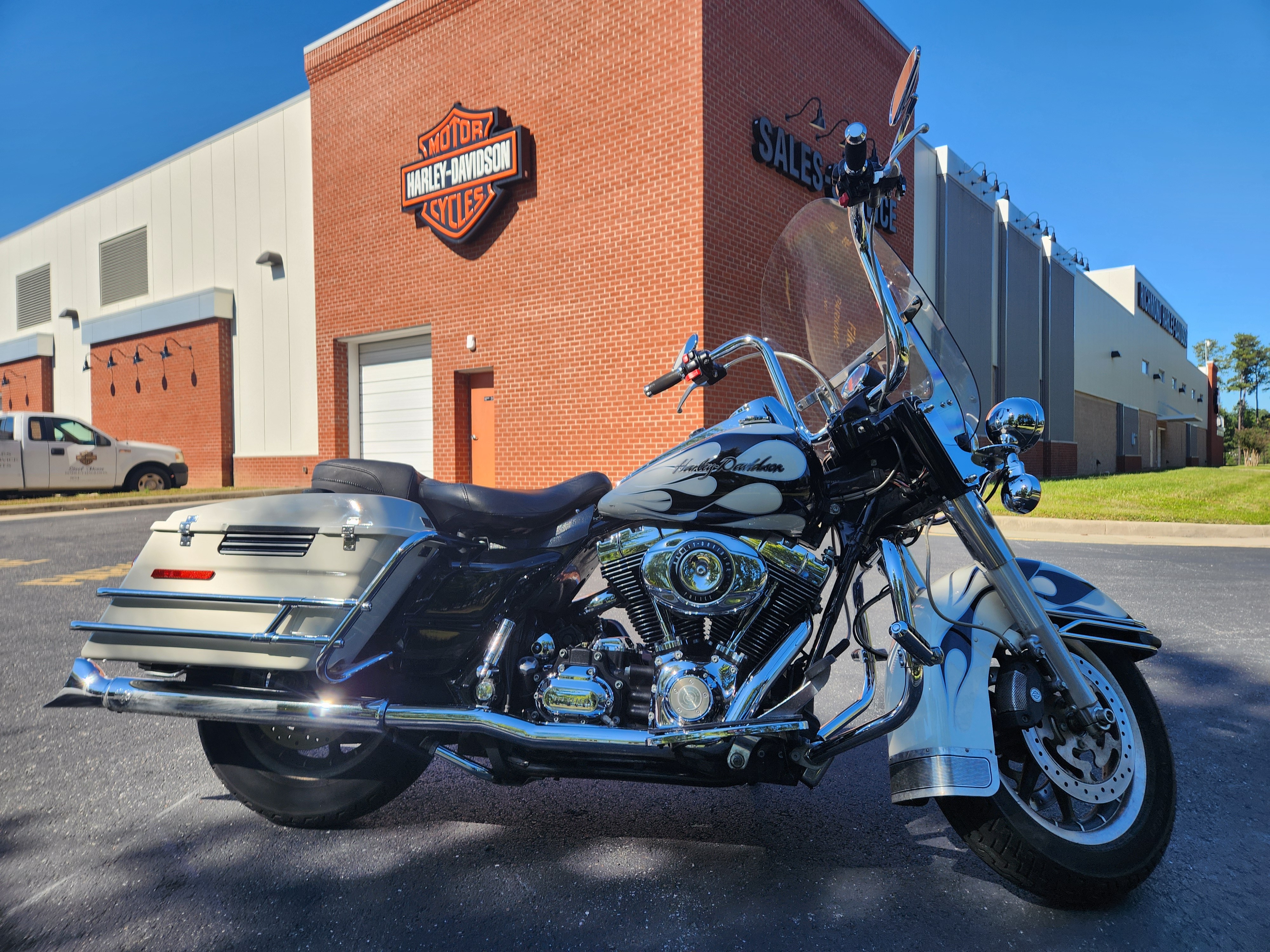 2008 Harley-Davidson FLHP at Richmond Harley-Davidson