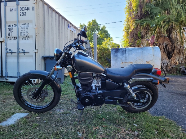 2019 Suzuki Boulevard S40 at Tampa Triumph, Tampa, FL 33614