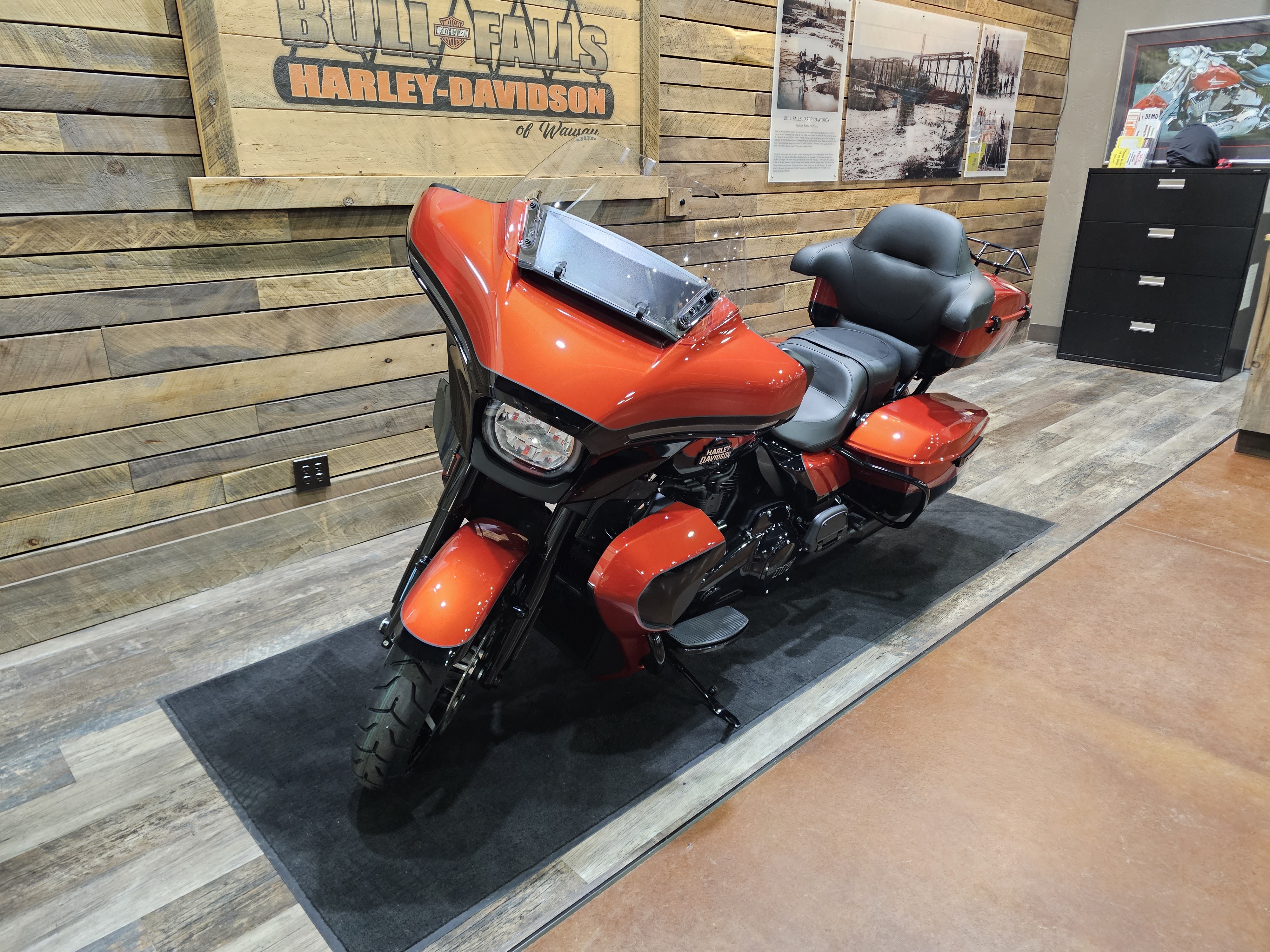 2025 Harley-Davidson Street Glide Ultra at Bull Falls Harley-Davidson