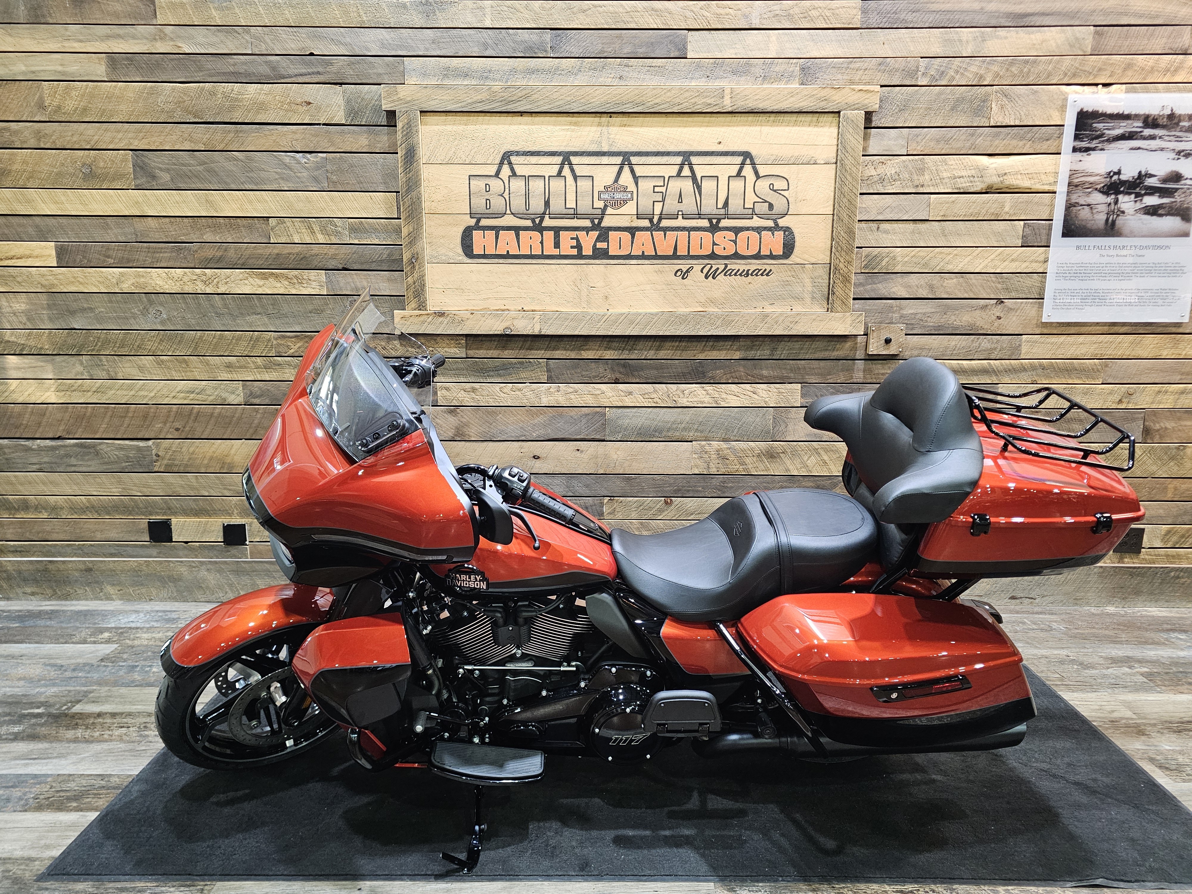 2025 Harley-Davidson Street Glide Ultra at Bull Falls Harley-Davidson