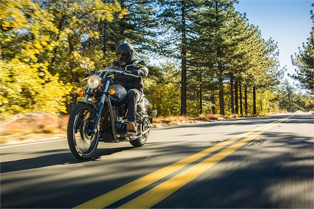 2024 Kawasaki Vulcan 900 Custom at Friendly Powersports Slidell