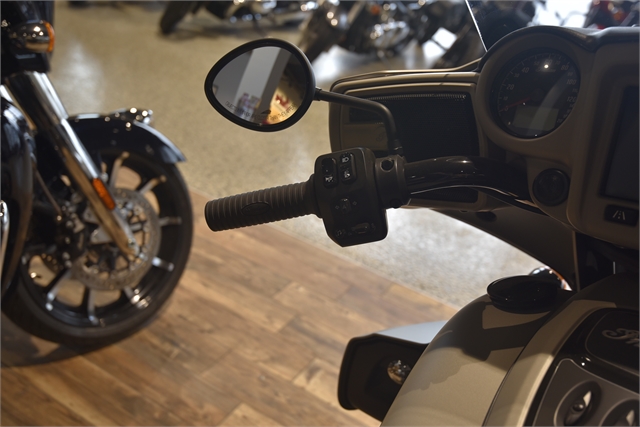 2022 Indian Motorcycle Roadmaster Dark Horse at Motoprimo Motorsports