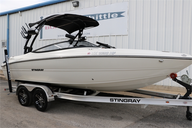 2020 Stingray 225 SE at Jerry Whittle Boats