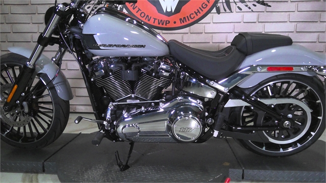 2024 Harley-Davidson Softail Breakout at Wolverine Harley-Davidson