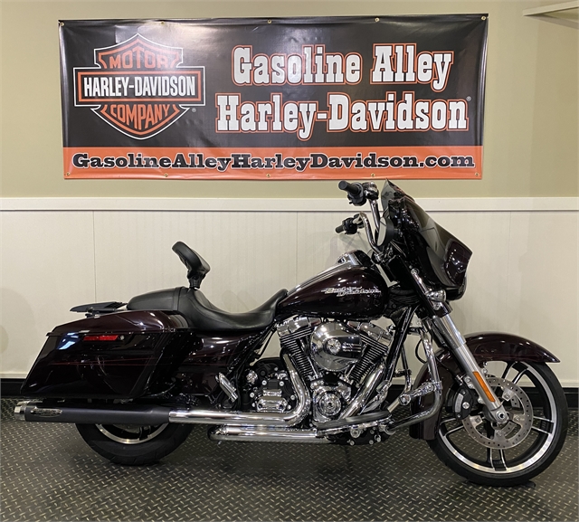 2014 Harley-Davidson Street Glide Special at Gasoline Alley Harley-Davidson (Red Deer)