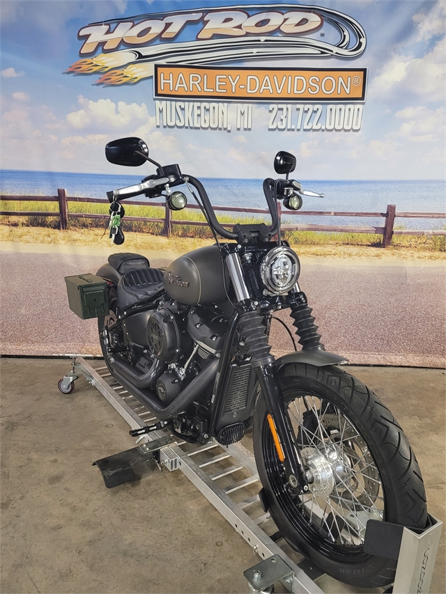 2019 Harley-Davidson Softail Street Bob at Hot Rod Harley-Davidson