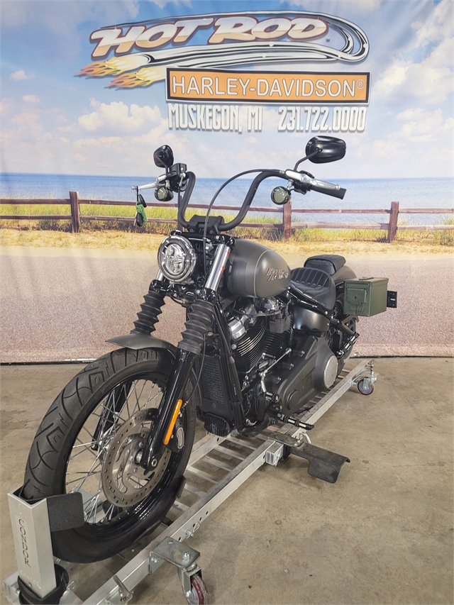 2019 Harley-Davidson Softail Street Bob at Hot Rod Harley-Davidson