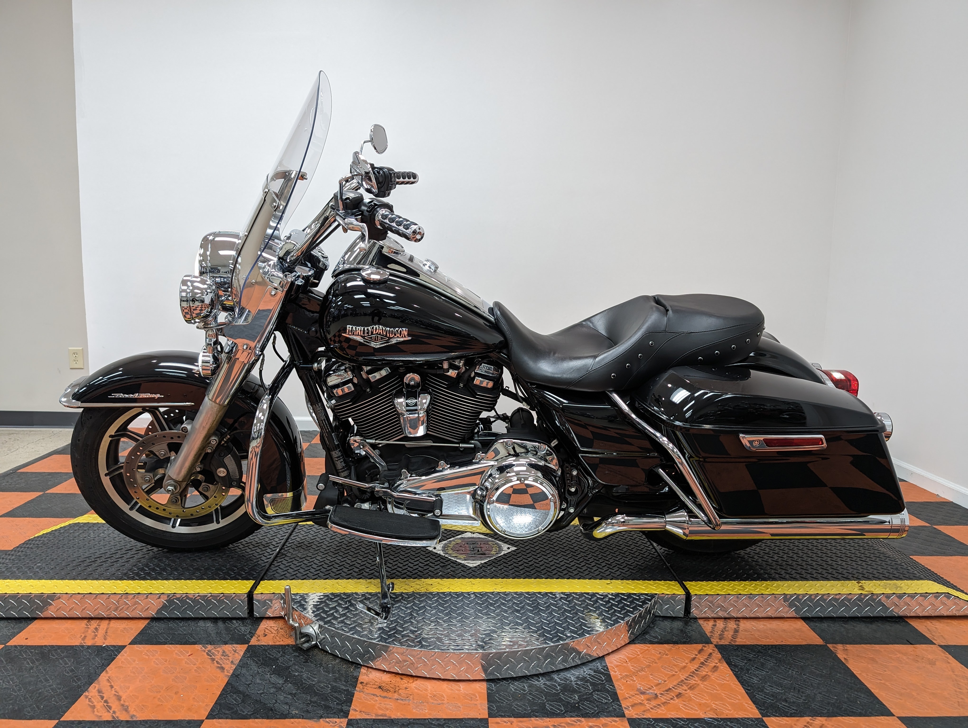 2018 Harley-Davidson Road King Base at Harley-Davidson of Indianapolis