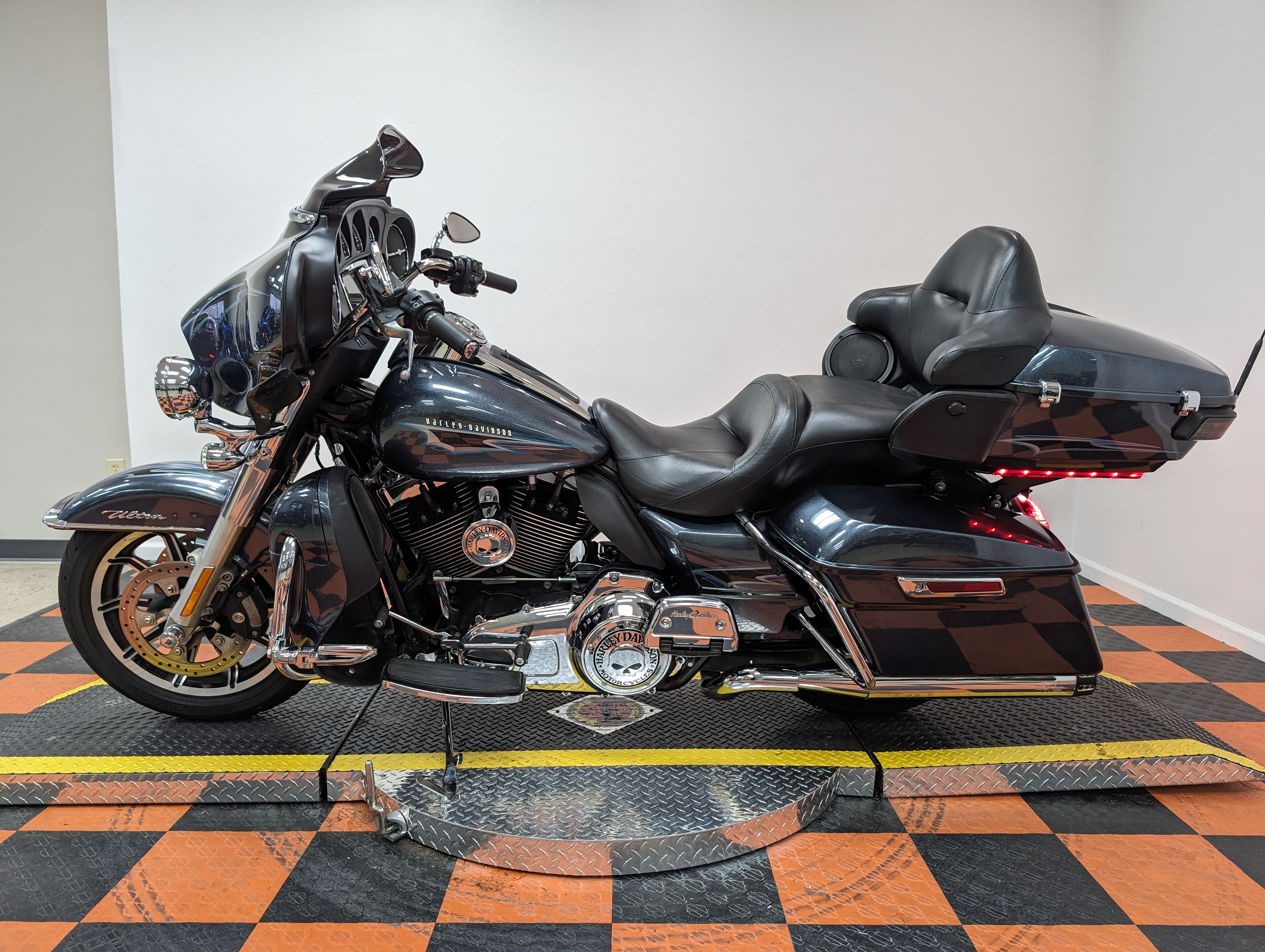 2015 Harley-Davidson Electra Glide Ultra Classic at Harley-Davidson of Indianapolis