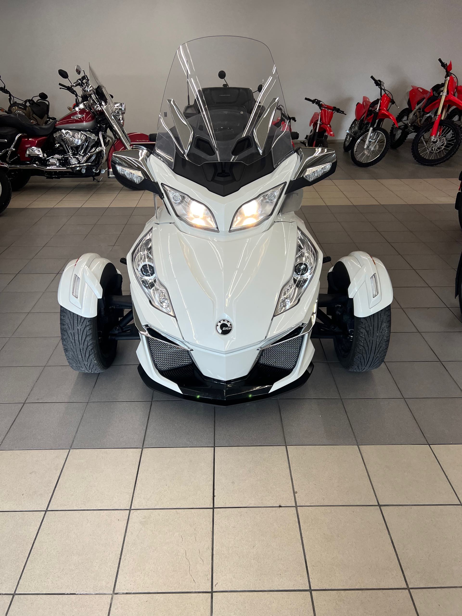 2018 Can-Am Spyder RT Base at Iron Hill Powersports