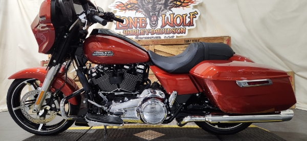 2024 Harley-Davidson Street Glide Base at Lone Wolf Harley-Davidson