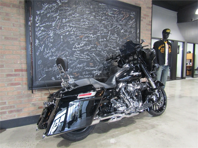 2013 Harley-Davidson Street Glide Base at Cox's Double Eagle Harley-Davidson