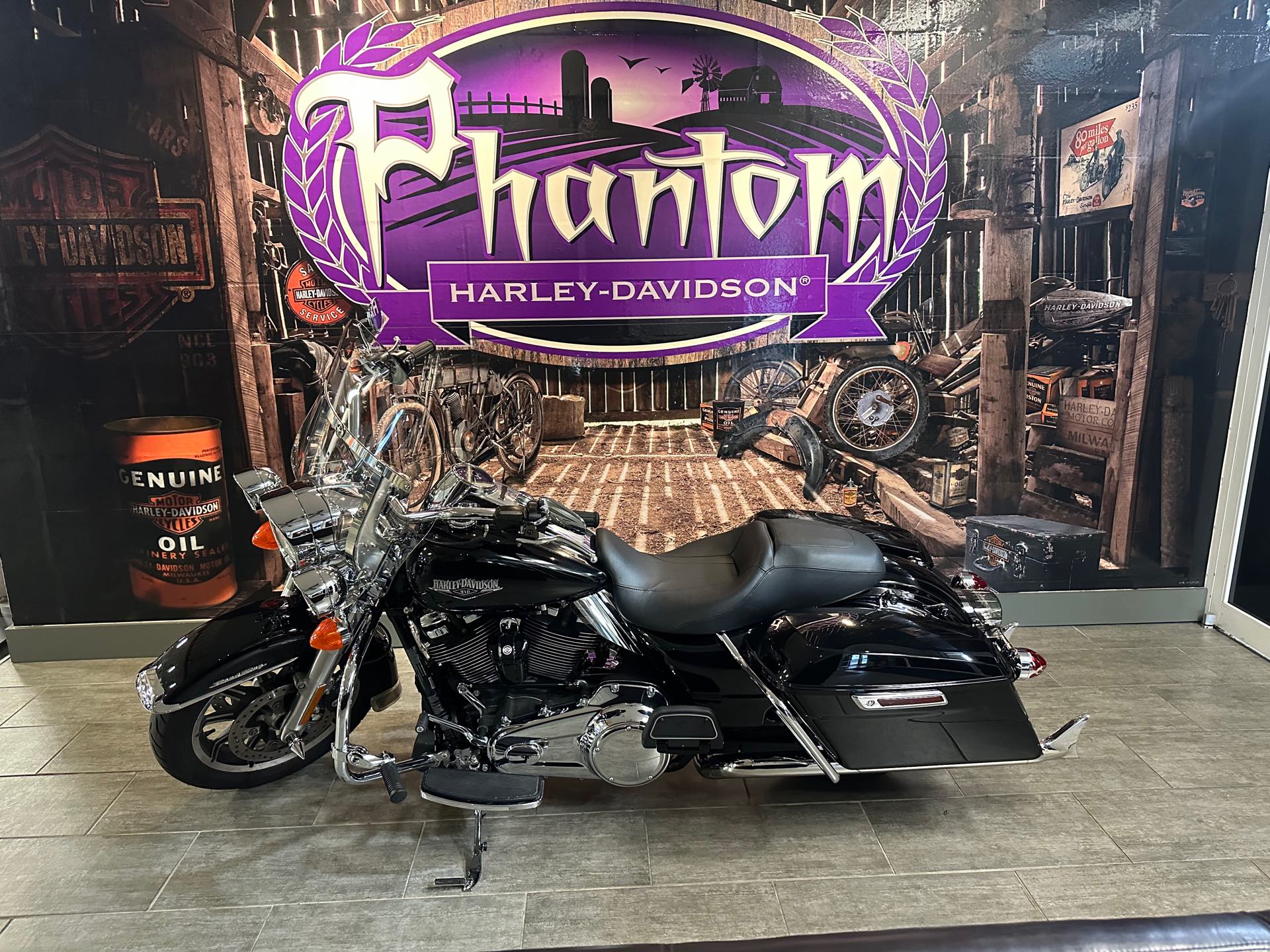 2018 Harley-Davidson Road King Base at Phantom Harley-Davidson