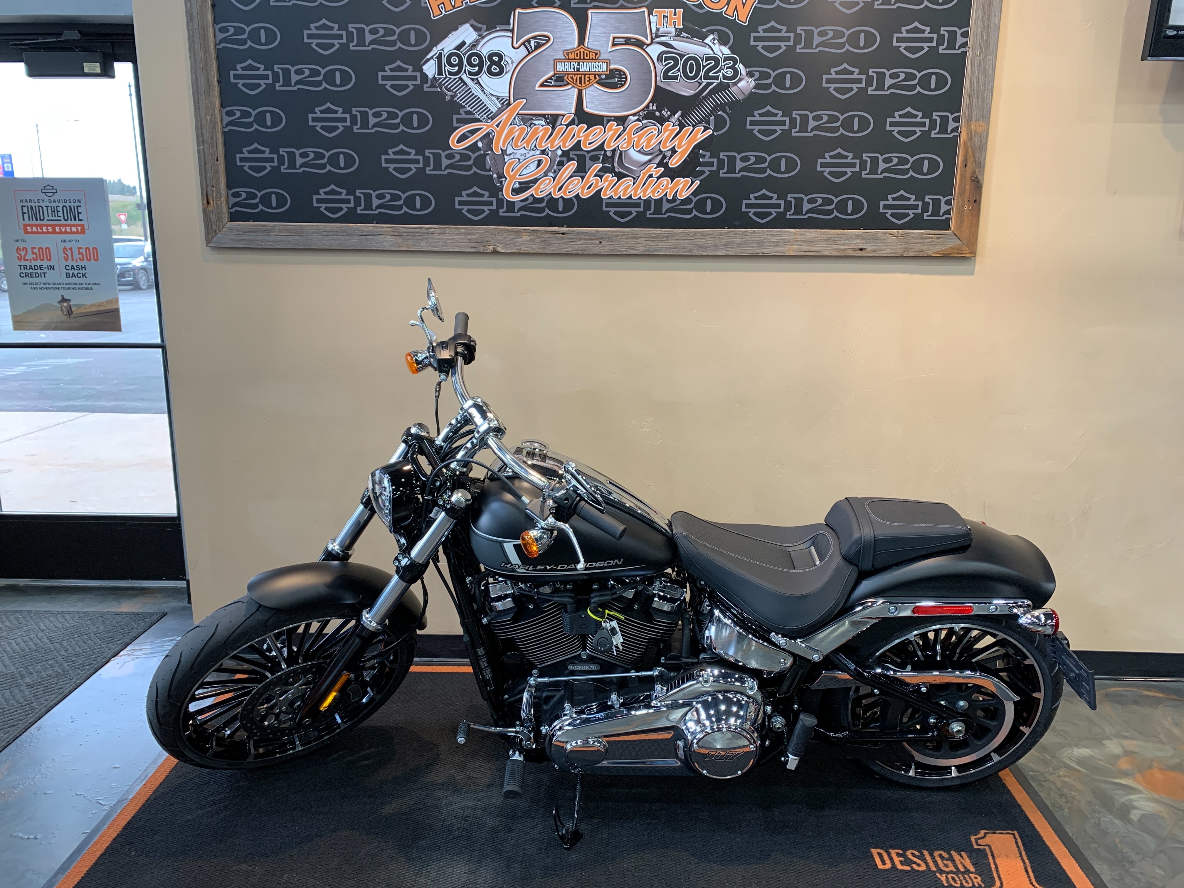 2023 Harley-Davidson Softail Breakout at Vandervest Harley-Davidson, Green Bay, WI 54303