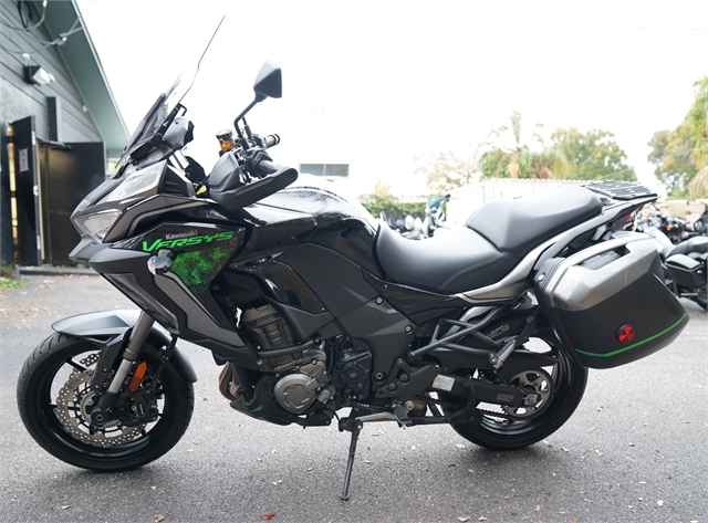 2023 Kawasaki Versys 1000 SE LT+ at Tampa Triumph, Tampa, FL 33614