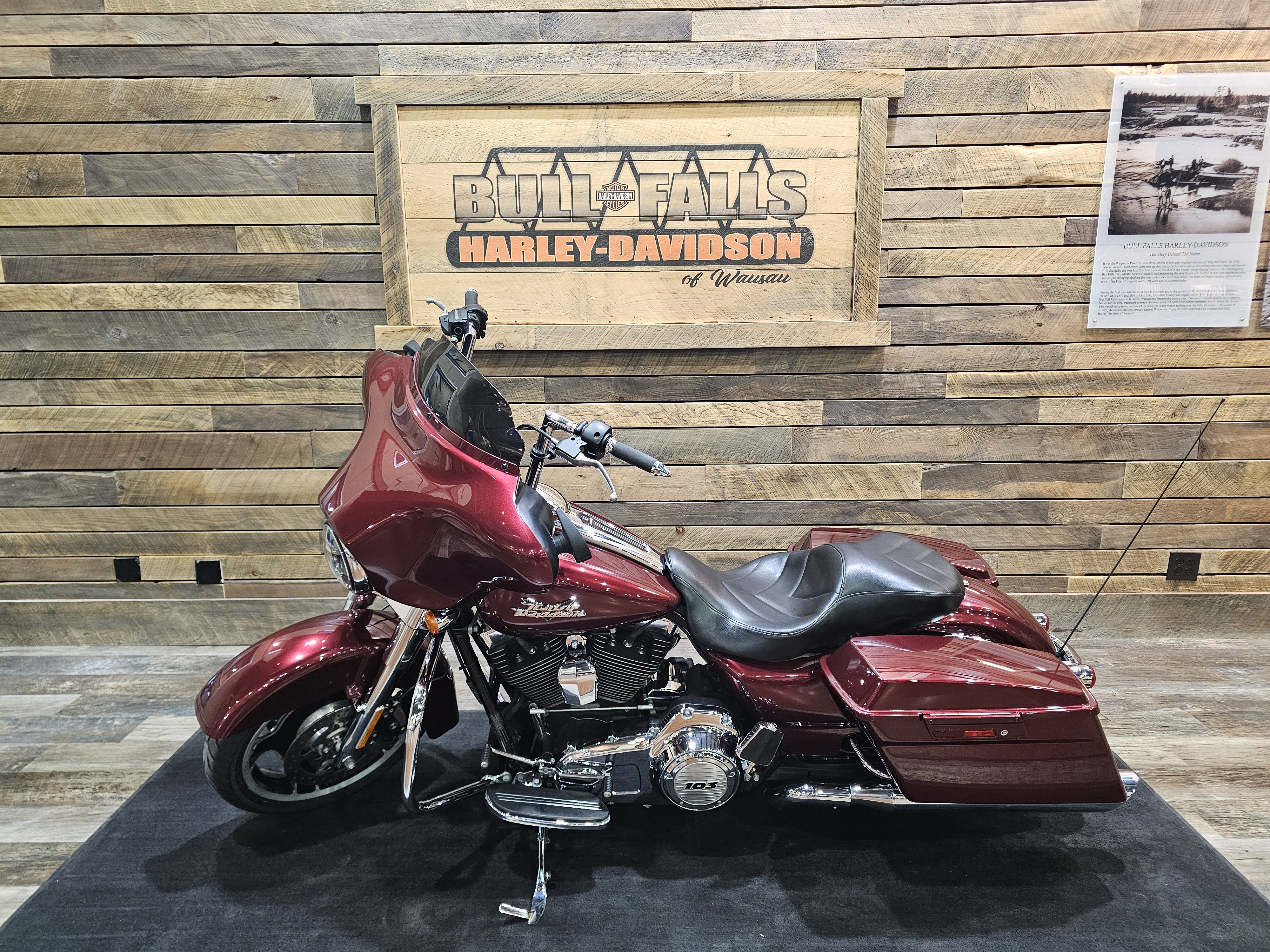 2013 Harley-Davidson Street Glide Base at Bull Falls Harley-Davidson